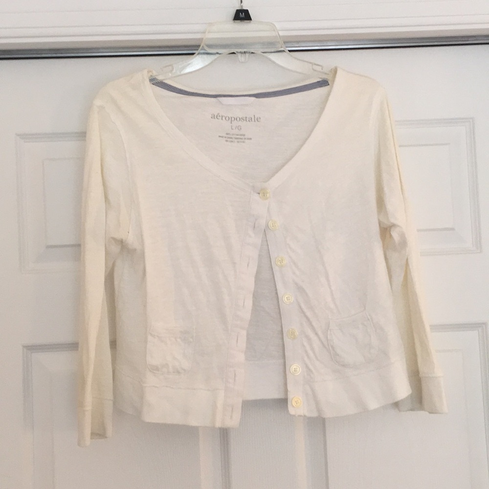 White/cream buttoned cardigan